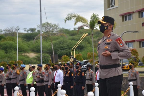 berhasil ungkap 29 kg sabu kapolda sulteng berikan penghargaan kepada personel direskoba polda sulteng dan bea cukai pantoloan palu 22680
