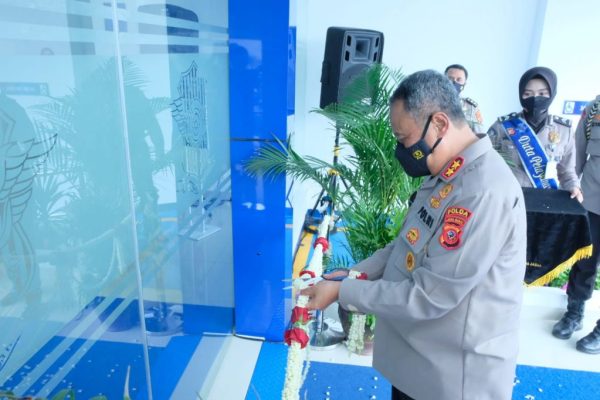 berikan pelayanan terbaik kapolda jabar resmikan gedung pelayanan bpkb dit lantas polda jabar 20910