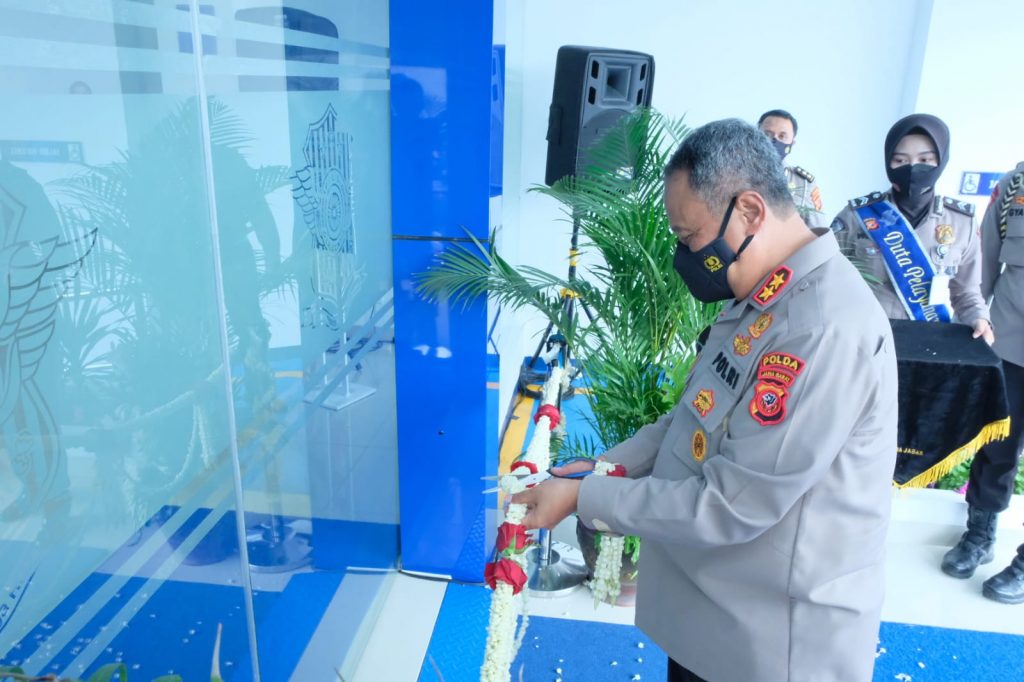 berikan pelayanan terbaik kapolda jabar resmikan gedung pelayanan bpkb dit lantas polda jabar 20910
