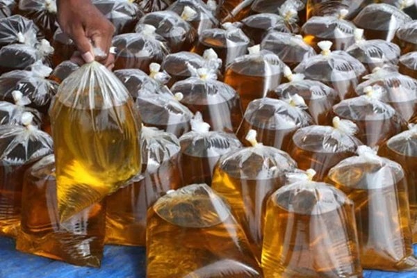 berikut penyebab naiknya harga minyak goreng curah 78404