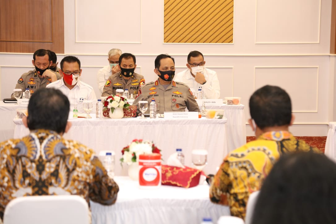 bersama ksad dan bin wakapolri kunjungi bpom pantau perkembangan obat kombinasi baru untuk covid 19 34967
