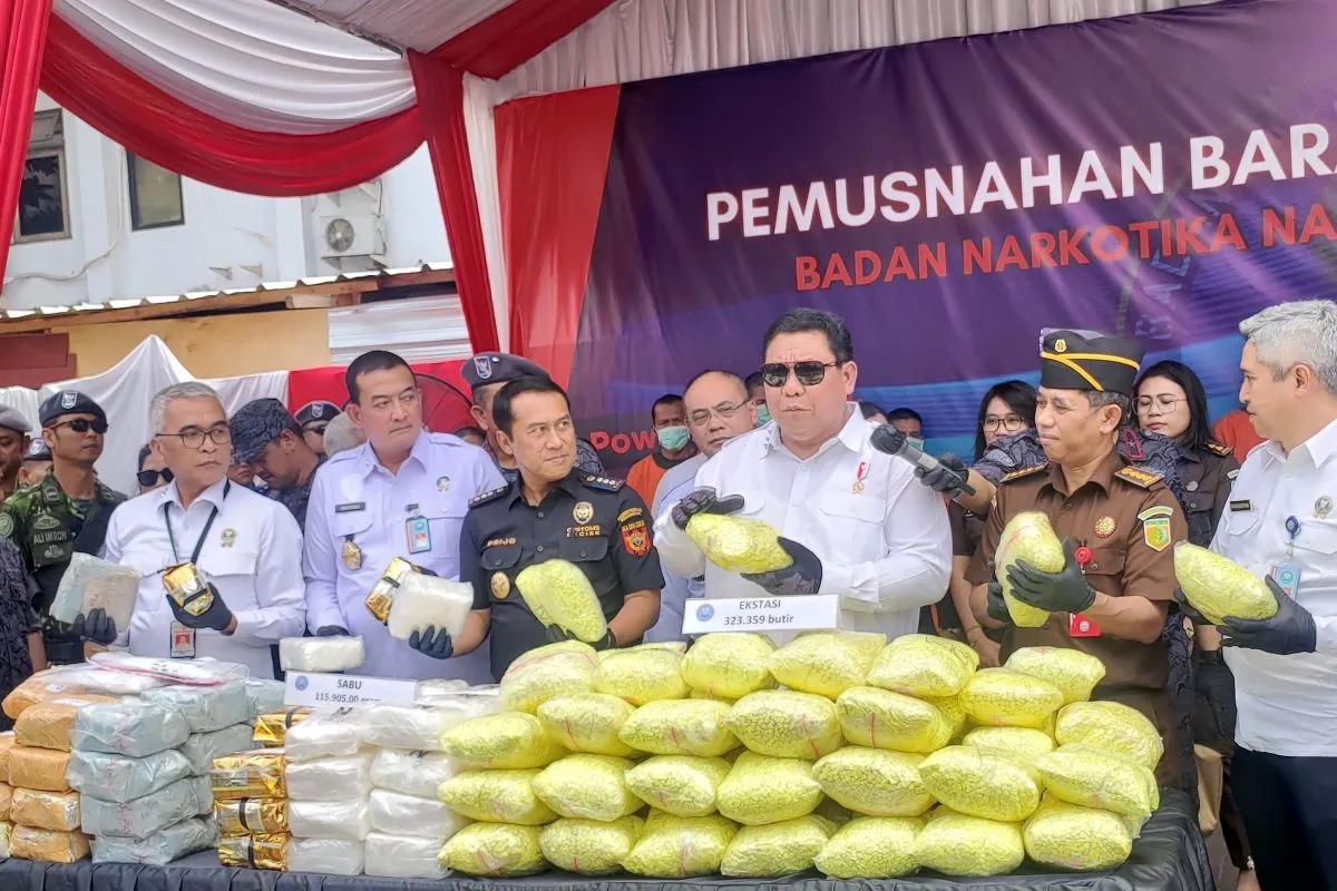 bnn musnahkan ratusan kilogram narkotika dari sitaan kasus pada juni agustus 2023 63452
