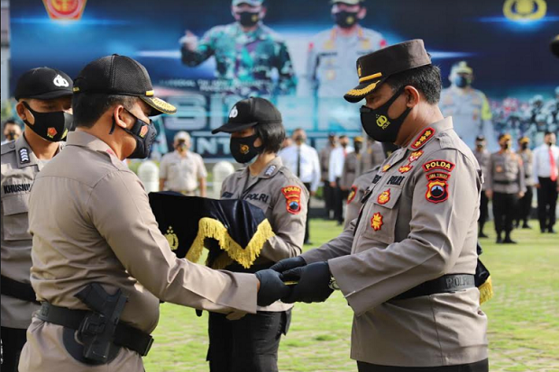 bongkar pabrik ekstasi hingga teroris dirnarkoba polda jateng dapat pin emas kapolri 30411