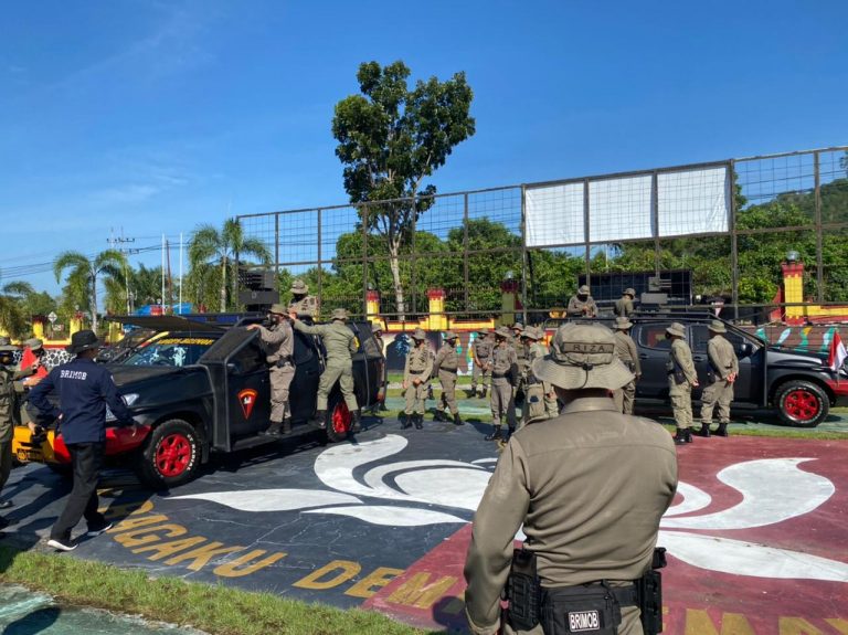 brimob kalteng latihan operasional penggunaan rantis anti anarki 28718