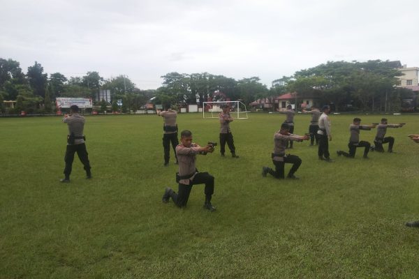 brimob kaltim laksanakan latihan pengamanan vvip persiapan kawal pemindahan ikn 18260