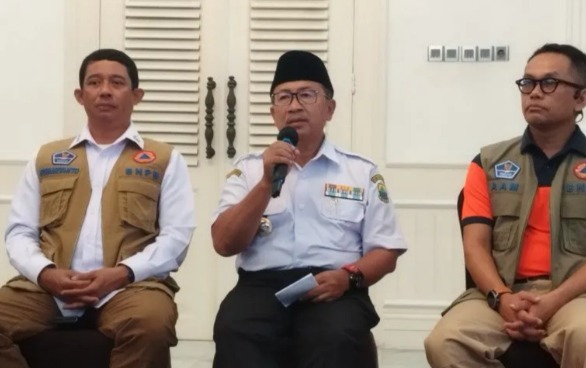 bupati cianjur pastikan lokasi relokasi korban gempa cianjur aman 52069