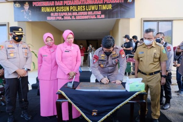bupati luwu timur apresiasi pebangunan mapolres dan peresmian rusun polres luwu timur oleh kapolda sulsel 28831