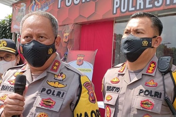 capai angka herd immunity kapolda jabar apresiasi capaian vaksinasi kota bogor 22596