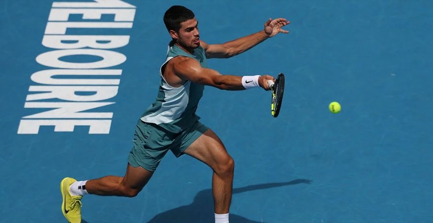 carlos alcaraz melangkah ke perempat final australian open 2025 83193
