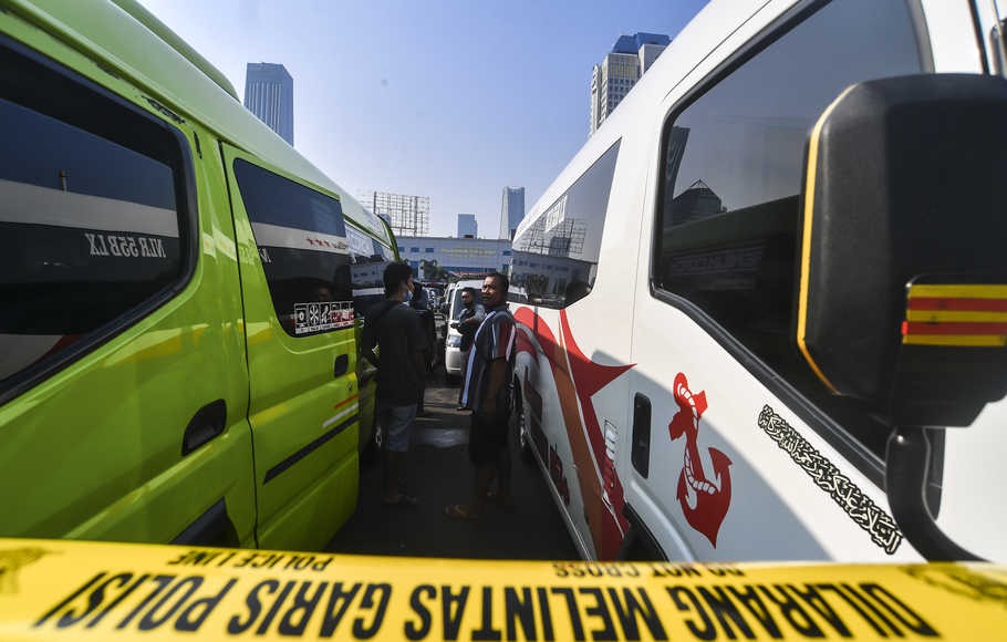cegah pemudik polda jabar amankan 138 travel gelap 16222