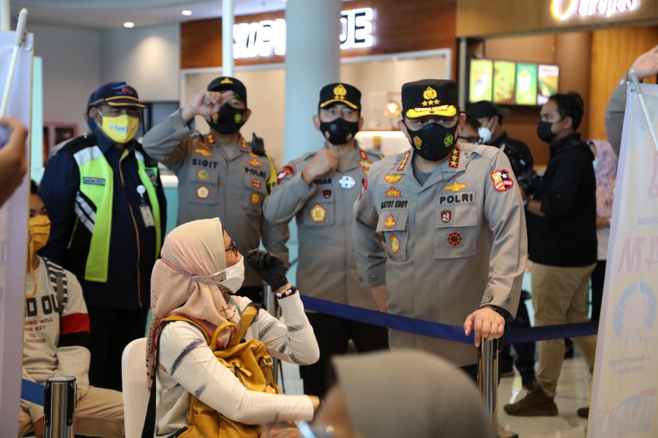 cek kesiapan pelabuhan merak wakapolri kembali imbau masyarakat terapkan protokol kesehatan 32989