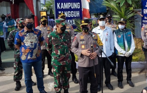 cek penanganan covid 19 kapolda metro jaya kunjungi kampung tangguh jaya pondok aren 30663