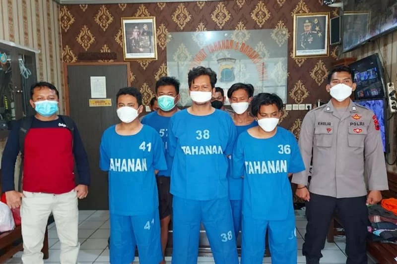 central java regional police arrest suspects for 43298