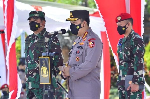 chief of indonesian national police addressed the importance of evaluation to support the success of bali s opening for foreign tourists 43314