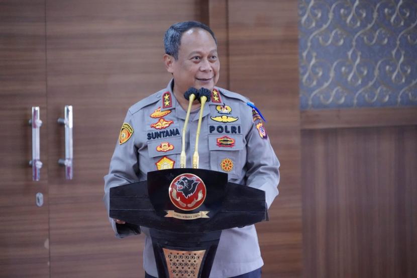 chief of regional police optimistic of targeting 70 percent of west java residents to be vaccinated by the end of this year 44500
