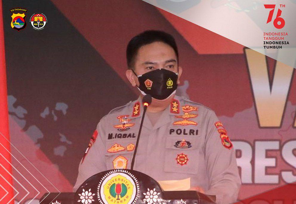 chief of west nusa tenggara regional police inspected merdeka presisi vaccination goes to campus in mataram university 41154