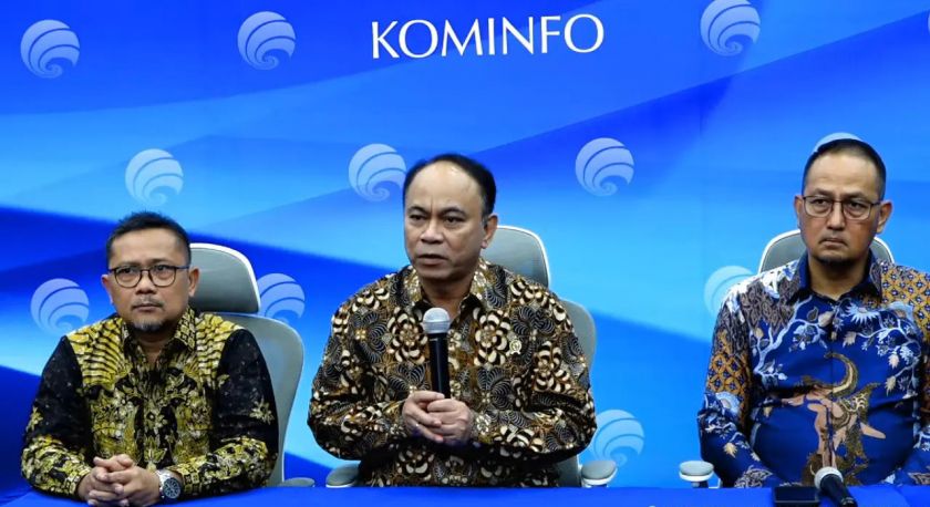 ciptakan pemilu damai kominfo ajak masyarakat jaga ruang digital dari hoax 69212