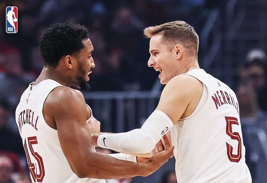 cleveland cavaliers menang mudah dari dalla mavericks masih kokoh di puncak 83718