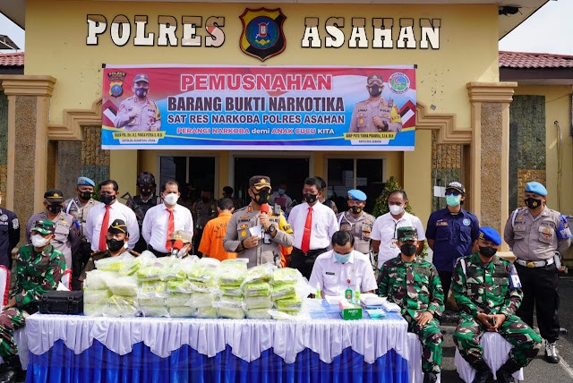 committed to drugs eradication asahan departmental police eradicated 62 kg of drugs 43569