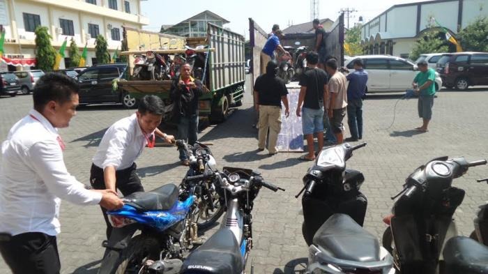 curanmor diringkus polisi saat hendak menyelundupkan motor ke lampung 61918