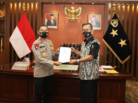 dalam rangka pembinaan karier polri hadapi era industri kapolda kaltim terima audiensi dari stik ptik 35161