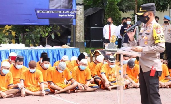 dalam setahun satresnarkoba polres malang berhasil bekuk 270 tersangka narkotika 17566