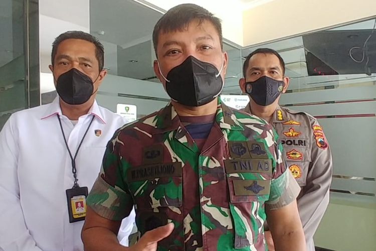 danjen kopassus mengunjungi kapolda jateng harapkan tni polri bersinergi 23140