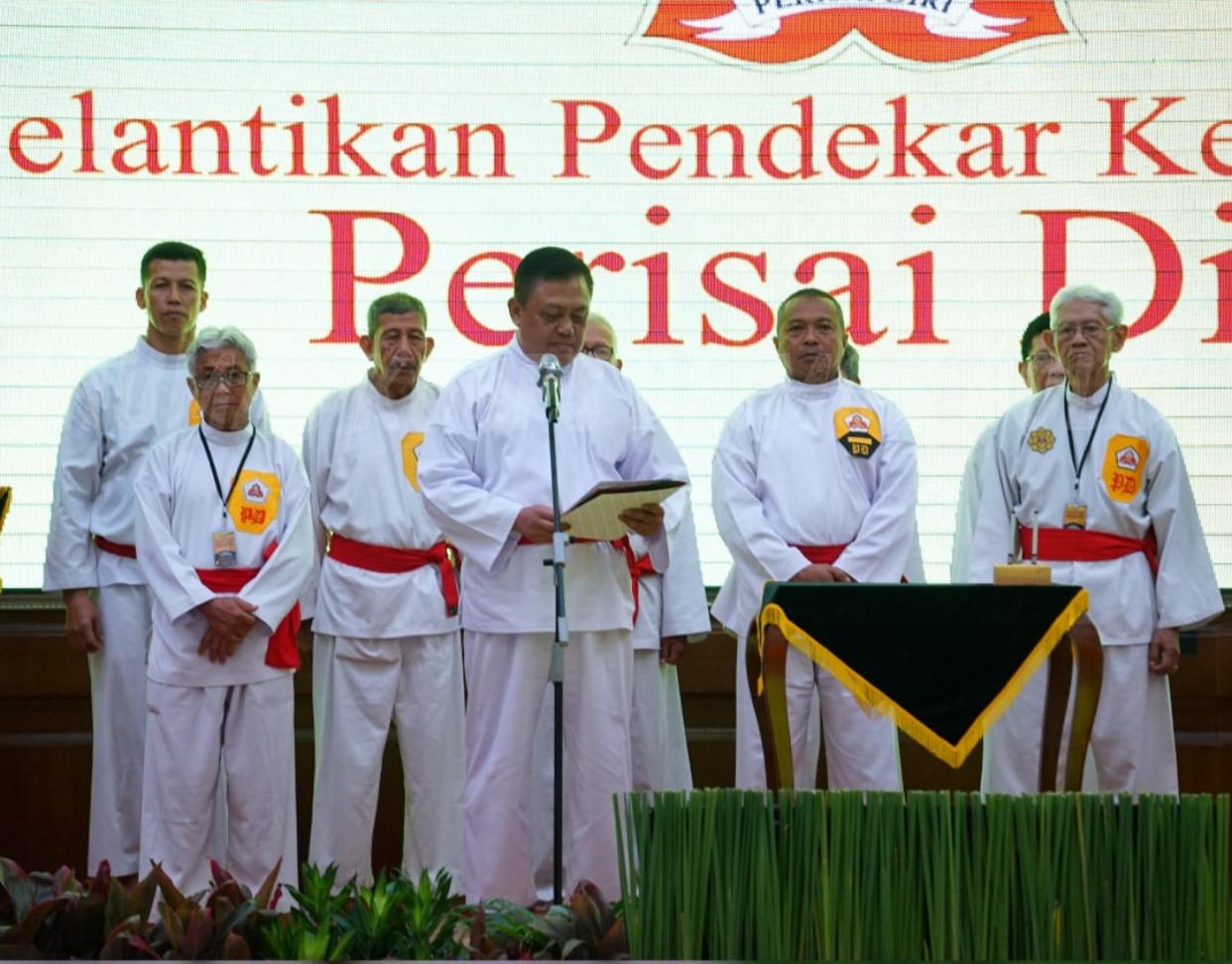 dankorbrimob polri dikukuhkan jadi pendekar kehormatan perisai diri 84548