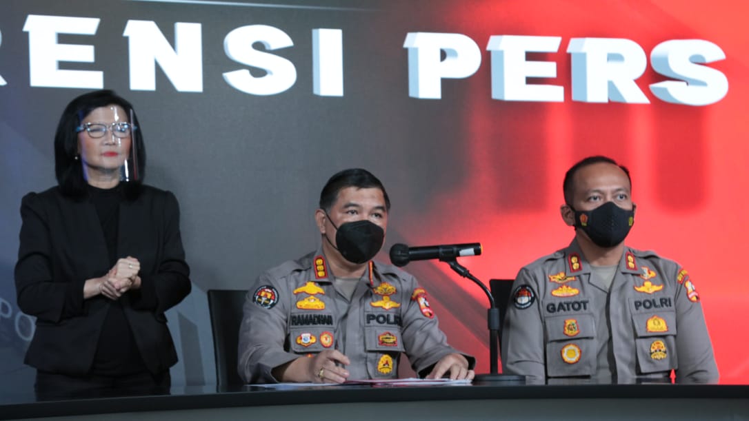 densus 88 antiteror berhasil tangkap tiga terduga teroris kelompok ji di bekasi 24998