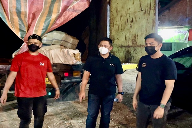 diangkut truk dari medan polres jakbar gagalkan pengiriman ratusan kilogram ganja jaringan sumatera jawa 16469