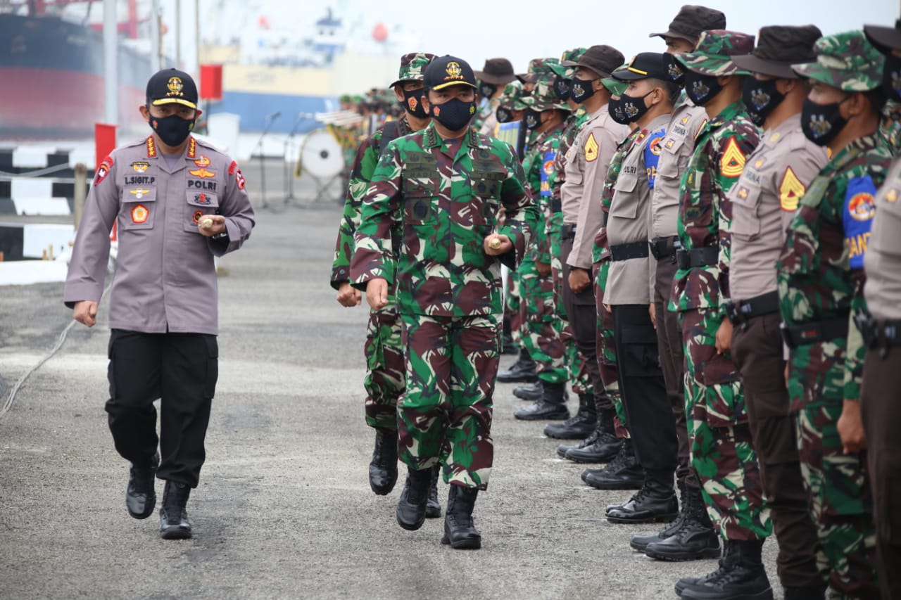 didampingi kapolri panglima tni buka latsitarda nusantara ke 41 31015
