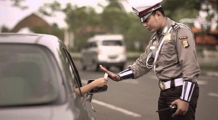 dinilai positif ini benak publik terhadap polisi 28990