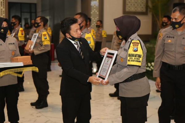 direktur lemkapi apresiasi polda jatim dalam penanganan covid 19 34874