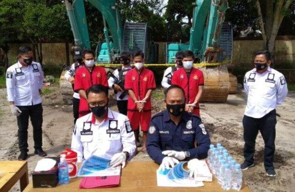 ditkrimsus polda kalteng amankan penambang emas ilegal di kapuas 15982