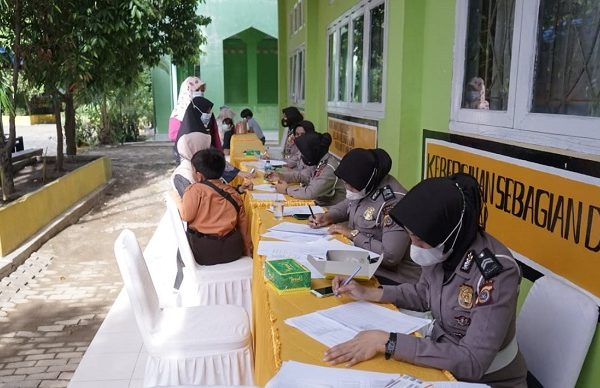 ditlantas polda aceh gelar vaksinasi merdeka anak di sd negeri 1 banda aceh 17874
