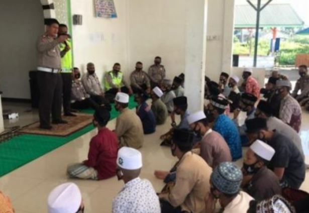 ditlantas polda aceh tingkatkan tertib lalu lintas di pondok pesantren 20003