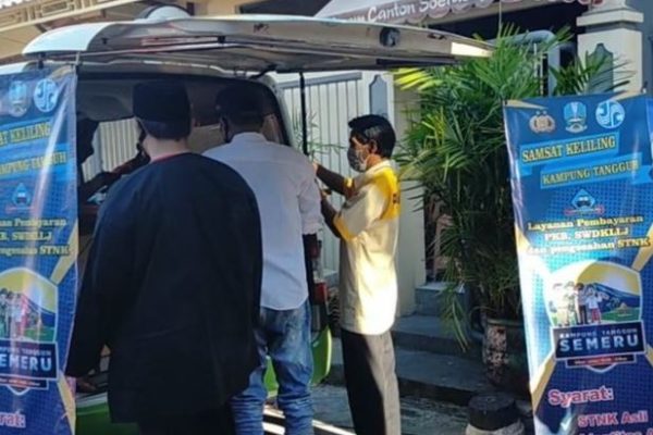 ditlantas polda jatim maksimalkan samsat keliling antisipasi corona 19471