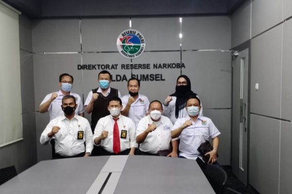 ditreskrim narkoba polda sumsel undang media siber indonesia smsi sumatera selatan 16312