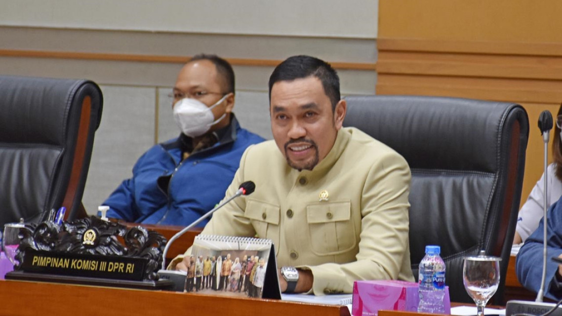 dpr dukung bareskrim polri mengusut kasus binomo 36