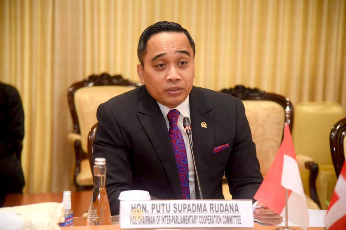 dpr ri terdapat empat isu besar di world water forum ke 10 74179