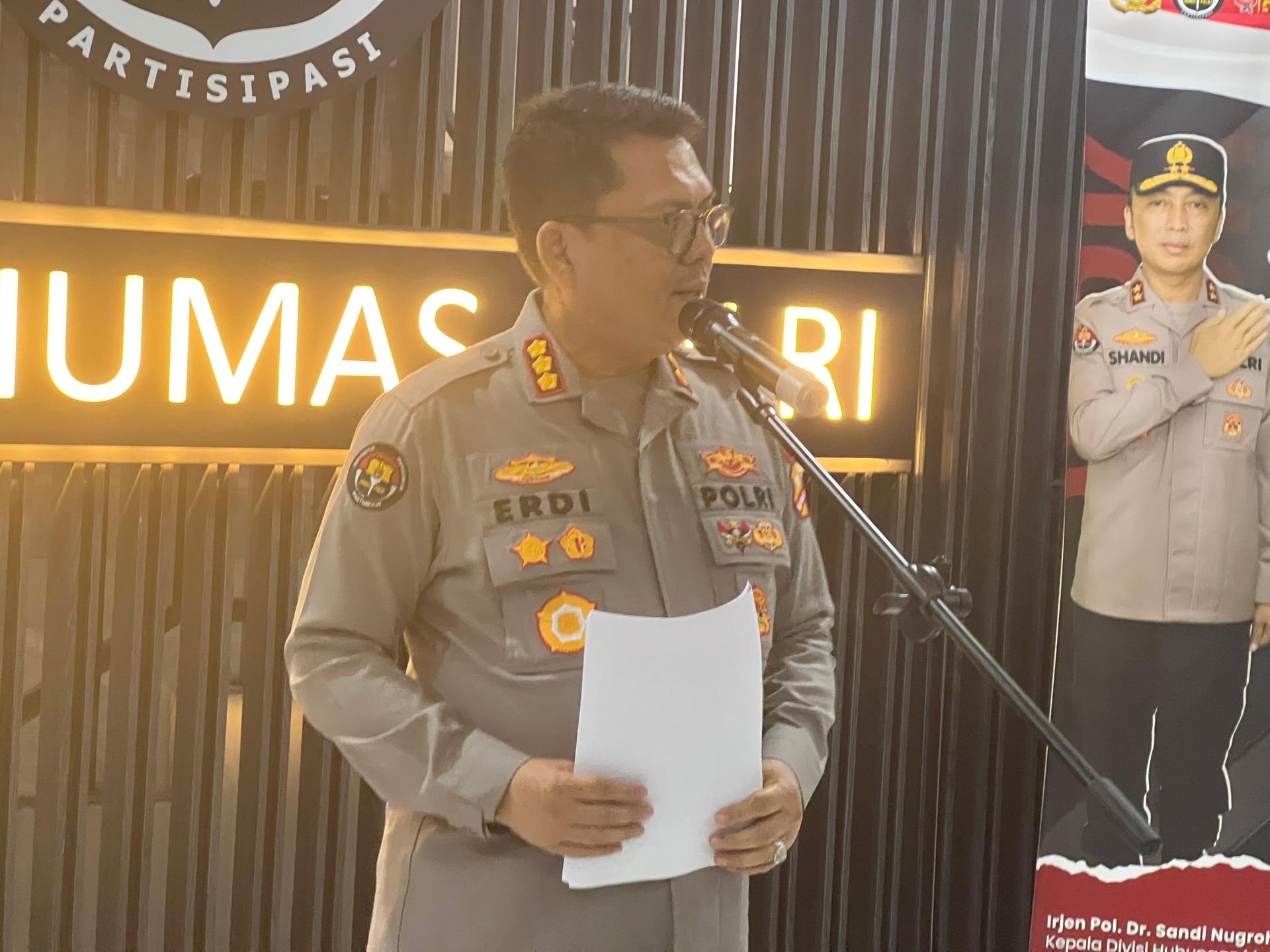 dua anggota dijatuhi sanksi demosi terkait pemerasan di dwp 82648