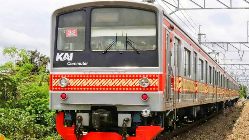 dua polisi meninggal dunia tertabrak krl 53483