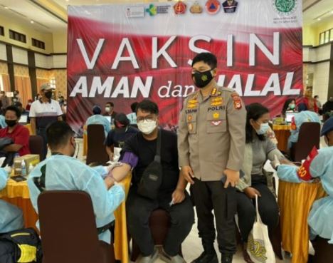 dukung program sejuta vaksin polda sulsel gelar vaksinasi massal covid 19 gratis untuk rakyat 9337