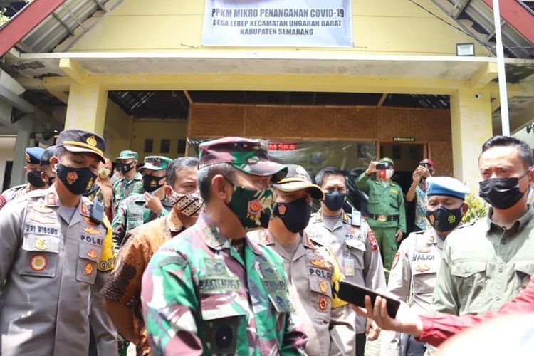 dukung program vaksinasi polda jateng siapkan 4 700 bhabinkamtibmas 11950