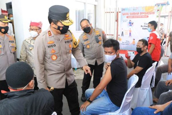 during the christmas and new year holidays the east java regional police requires a second dose of vaccination for crossing at the banyuwangi harbor 44573