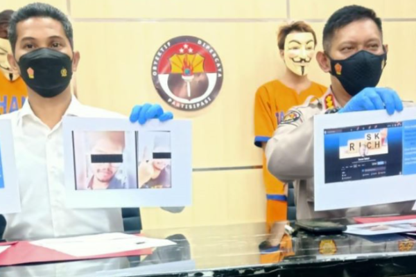 east java regional police arrested two perpetrators who developed fake us government website 39208