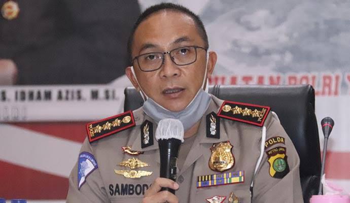 emergency ppkm greater jakarta metropolitan regional police abolishes driving license extension schedule 39560