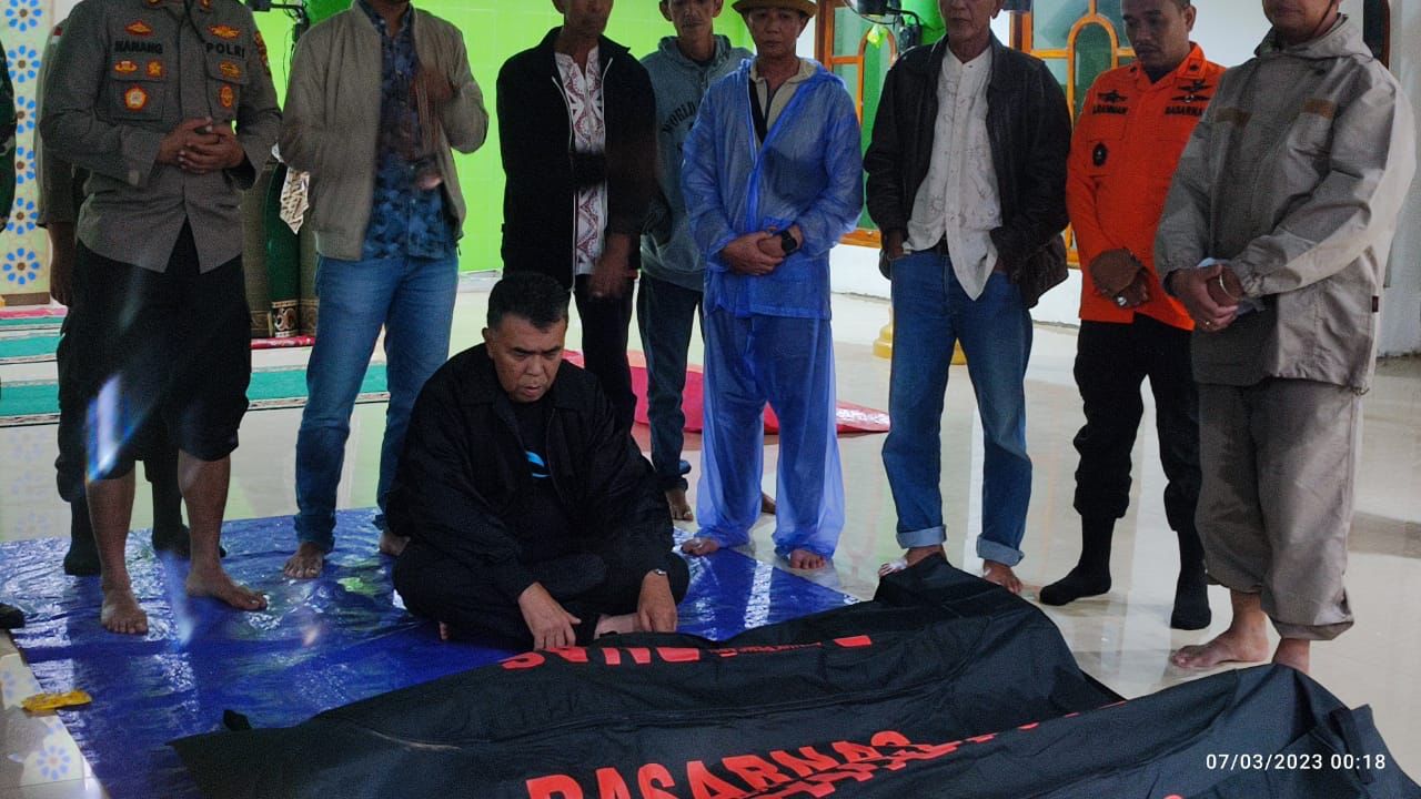 enam dari 10 jenazah korban longsor natuna teridentifikasi 55350