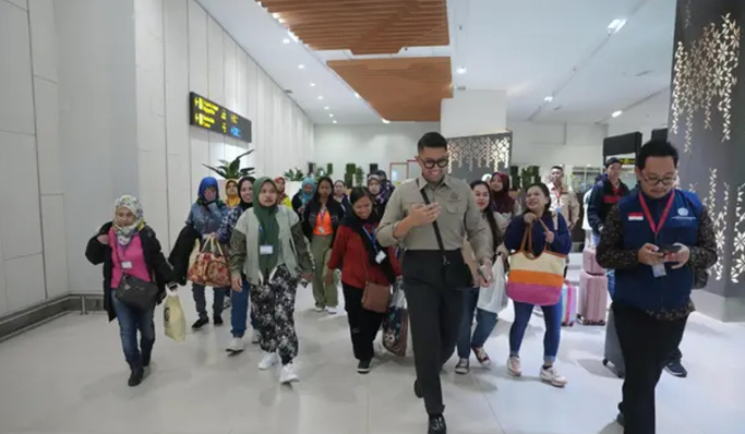 evakuasi gelombang kedua pemerintah pulangkan 30 wni dari suriah 81977