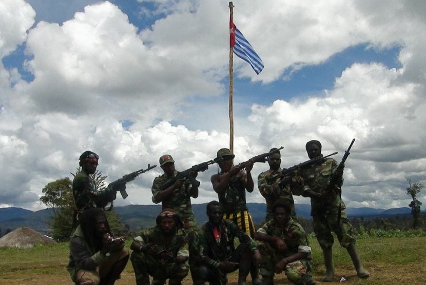 fitnah keji bagi tni polri atas pembunuhan pendeta di papua 7928
